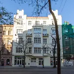 Jecna Stylish - Charles Square, Old Town * פראג
