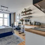 Jecna Stylish - Charles Square, Old Town Prag