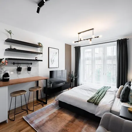 Jecna Stylish - Charles Square, Old Town براغ