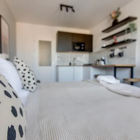 Jecna Stylish - Charles Square, Old Town براغ