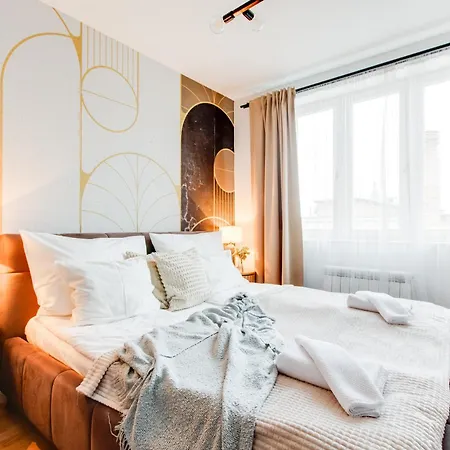 شقة Jecna Stylish - Charles Square, Old Town براغ