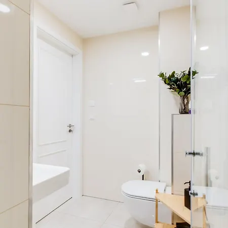 Apartment Jecna Stylish - Charles Square, Old Town