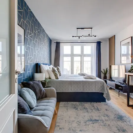 Jecna Stylish - Charles Square, Old Town Appartement *
